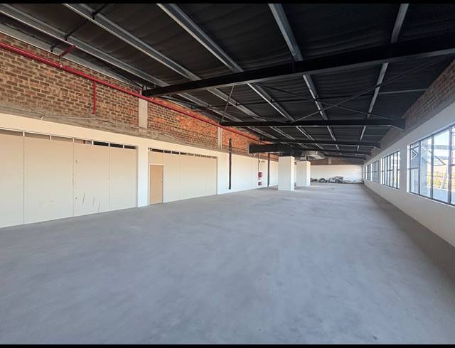 250M² OFFICE TO LET IN SIR LOWRYS PASS